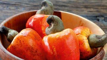 É época de caju, batata, maçã e cebola roxa - iStock/Shutterstock