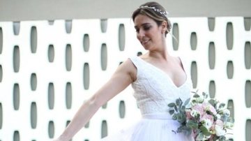 Natasha Dantas posa vestida de noiva - Reprodução/Georgina Godinho Fotografia
