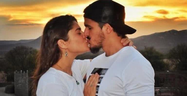 Priscila Fantin exibe anel de noivado desenhado pelo namorado, Bruno Lopes - Reprodução/Instagram