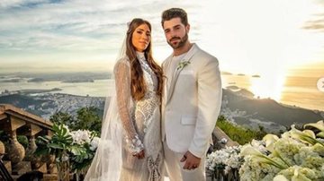 O DJ Alok e a médica Romana Novais em cerimônia de casamento no Cristo Redentor - Reprodução/Instagram