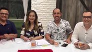 Sônia Abrão ganha presente de apresentador durante o 'A Tarde É Sua' - Reprodução/Instagram