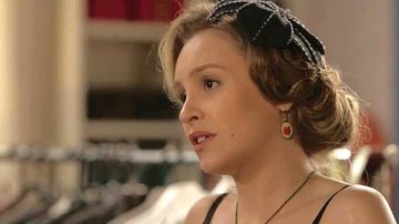 Carla Diaz interpreta Gigi em 'Espelho da Vida' - Reprodução/TV Globo