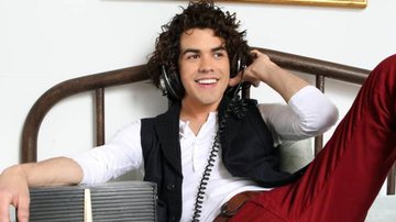 O cantor Sam Alves bombou no 'The Voice Brasil 2'. - Reprodução/ Instagram