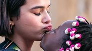 Bruna Marquezine está em uma ação humanitária na África e montou uma vaquinha para ajudar uma comunidade de crianças carentes - Reprodução/Instagram