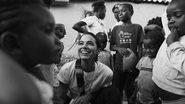 Bruna Marquezine compartilhou fotos da missão humanitária da qual participou - Reprodução/Instagram