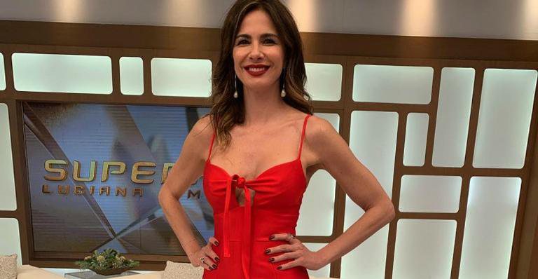 Luciana Gimenez tem dois programas na RedeTV!: o Luciana by Night, e o Superpop. - Reprodução/ Instagram