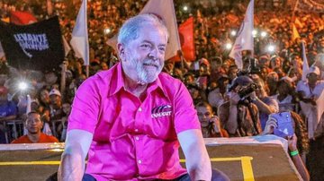 Perfil de Lula aparece em rede social de relacionamentos - Reprodução/Instagram/ricardostuckert