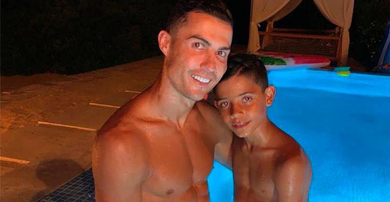 Cristiano Ronaldo parabenizou o filho - Reprodução/Instagram