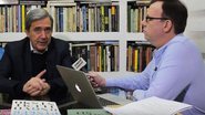Marco Antônio Villa (esq.) em entrevista ao canal no YouTube de Marcelo Bonfá (dir.) - Reprodução/YouTube