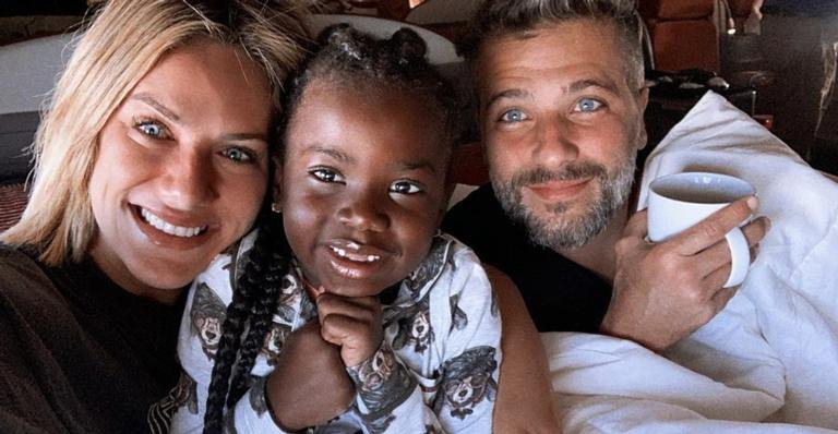 Giovanna Ewbank e família - Reprodução/Instagram