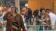 Marília Mendonça atende fãs durante passeio no shopping - José Humberto/AgNews