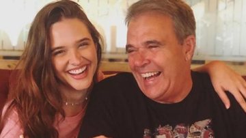 Juliana Paiva e o pai, Gilmar - Reprodução/ Instagram
