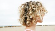 Especialista recomenda não descolorir caso o cabelo esteja elástico - Banco de Imagem/Getty Images