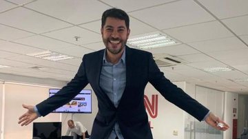 Divertido, Evaristo Costa chegou causando a CNN Brasil - Instagram/ @evaristocostaoficial