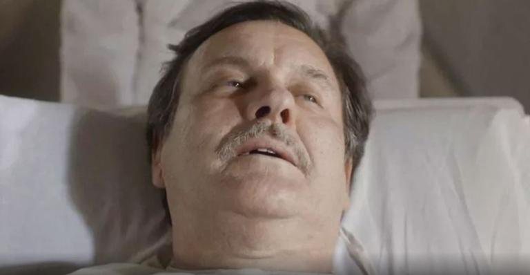 Júlio é interpretado por Antonio Calloni em 'Éramos Seis' - TV Globo