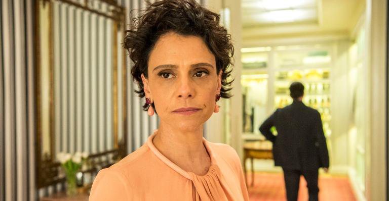 Lídia (Malu Galli) é abandonada por Raul (Murilo Benício) em 'Amor de Mãe' - Globo/Estevam Avellar