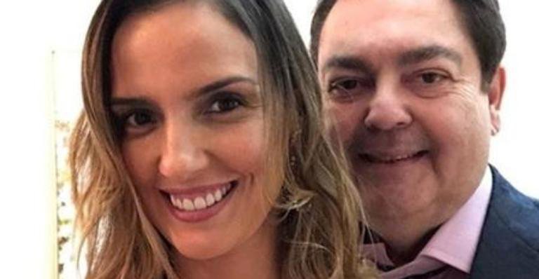 Faustão surge com a mulher, Luciana Cardoso, em bastidores da Globo - Gshow