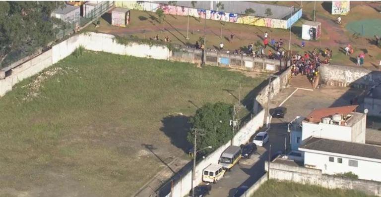 Criança morre atacada por cachorros em terreno da zona sul de São Paulo (SP) - TV Globo