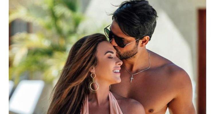 Nicole Bahls e Marcelo Bimbi casaram ano passado - Instagram