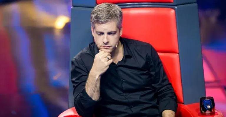 Victor Chaves se afastou do 'The Voice' e encerrou a dupla com irmão após polêmica - TV Globo