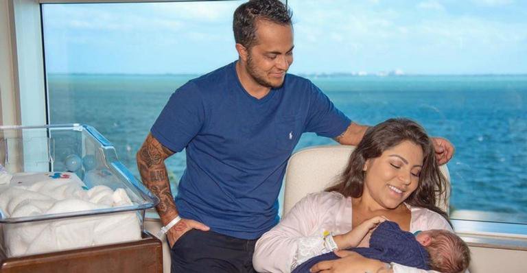 Andressa Ferreira mostra o rostinho de filho que nasceu em Miami - Instagram: @andressaferreiramiranda
