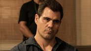 Magno (Juliano Cazarré) é preso como suspeito do assassinato de Genílson (Paulo Gabriel). - Globo/ Victor Pollak