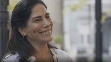 Gloria Pires interpreta a protagonista Lola em 'Éramos Seis' - TV Globo