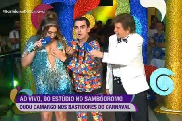 Simony foi constrangida por Dudu Camargo em transmissão de Carnaval da RedeTV! - Divulgação/ RedeTV!