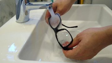 Saiba como higienizar seu óculos neste período de pandemia - Vivian Ortiz/AnaMaria Digital