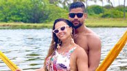 Viviane Araújo posa tomando sol com namorado - Reprodução Instagram