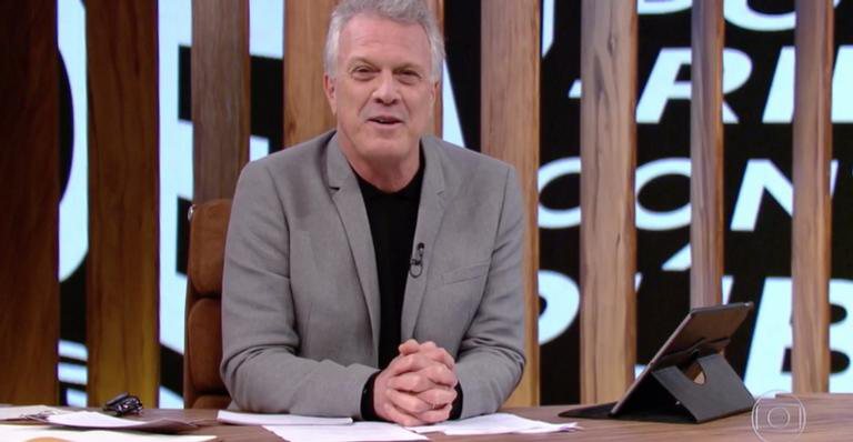 Pedro Bial é apresentador do 'Conversa com Bial' - TV Globo