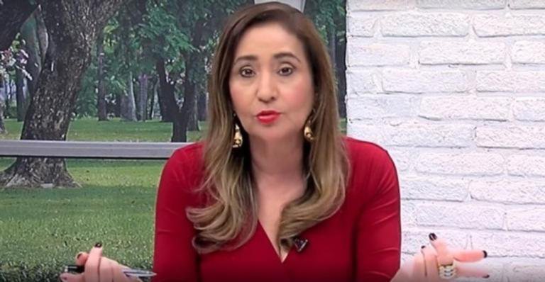 Sonia Abrão é apresentadora do 'A Tarde é Sua' - Rede TV!