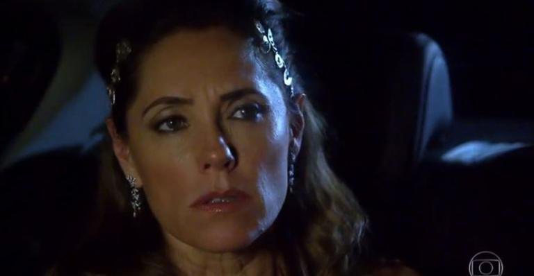 Tereza Cristina deixa René na miséria em 'Fina Estampa' - Globo