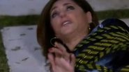 Tereza Cristina é amarrada e jogada no chão - gLOBO