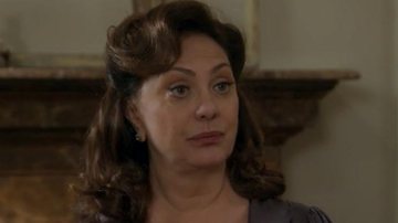 Eliane Giardini está no ar na reprise da trama - TV Globo