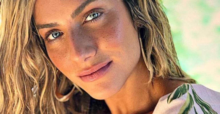 Giovanna Ewbank mostra caneca personalizada com rosto da filha - Instagram/@gioewbank