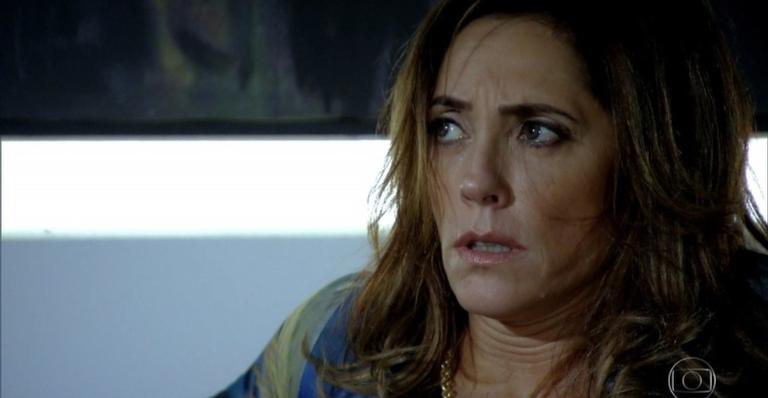 Tereza Cristina é traída por Ferdinand em 'Fina Estampa' - Globo