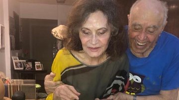 Rosamaria Murtinha comemora seus 85 anos ao lado do marido - Instagram/roseiramur