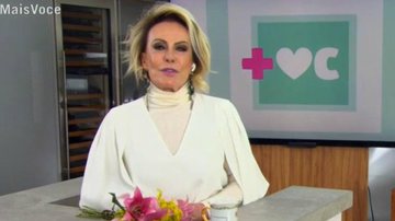 Ana Maria Braga em homenagem a Tom Veiga, no 'Mais Você' - TV Globo