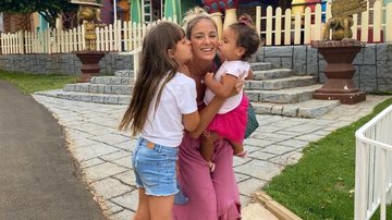 Ticiane Piinheiro está curtindo passeio com as filhas - Instagram/ @ticianepinheiro
