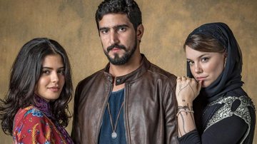 Jamil (Renato Góes), Laila (Julia Dalavia) e Dalila (Alice Wegmann) - Globo/Paulo Belote