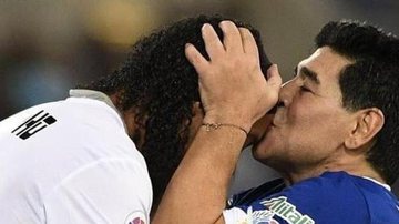 Ronaldinho homenageou Maradona nas redes sociais - Instagram/ @ronaldinho
