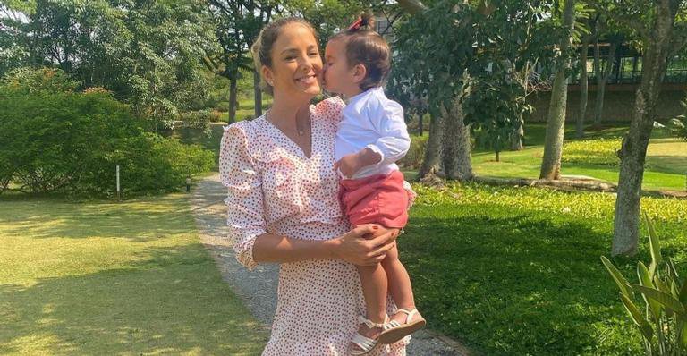Ticiane Pinheiro explode o fofurômetro ao exibir primeiro corte de cabelo da filha caçula - Reprodução/Instagram