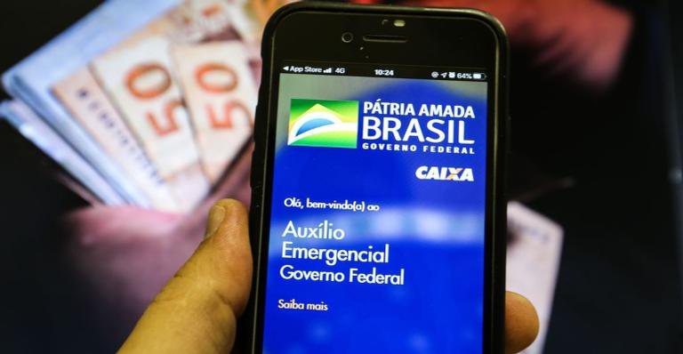 Serão liberados cerca de R$ 1,1 bilhão para beneficiários - Marcello Casal Jr/Agência Brasil