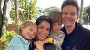 Thais Fersoza se derrete pela família ao dividir momento na praia - Reprodução/Instagram
