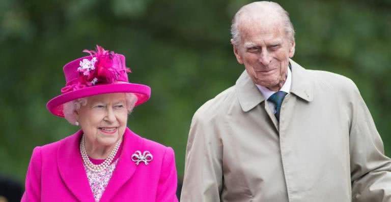 Rainha Elizabeth e príncipe Philip receberam uma equipe médica no Castelo de Windsor - Getty Images