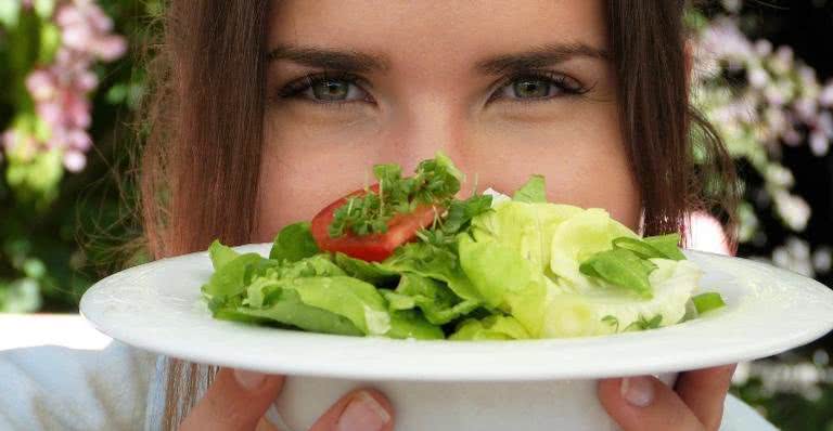 O 'comer intuitivo' descomplica a forma de lidar com a comida - silviarita por Pixabay