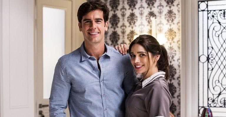 Felipe (Marcos Pitombo) e Shirlei (Sabrina Petraglia) vivem história de amor em 'Haja Coração' - Globo