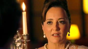 Guiomar (Cláudia Netto) fica passada com pedido de casamento de Duque (Jean Pierre Noher) - Globo
