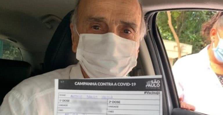 Drauzio Varella recebe primeira dose da CoronaVac - Instagram / @sitedrauziovarella
